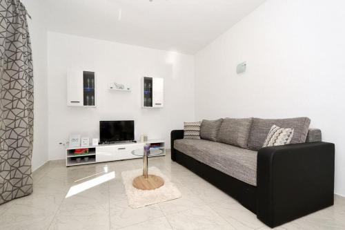 Holiday Home Vinisce (4454)