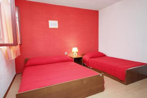 Family Friendly Seaside Apartments Vinisce (Trogir) - 5946