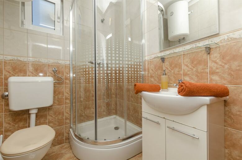 Apartamentos House Marin