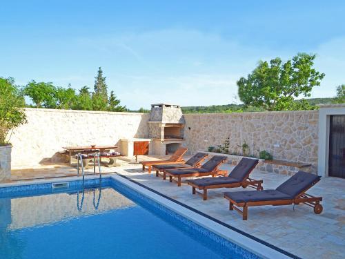 Holiday Home Castello �oza