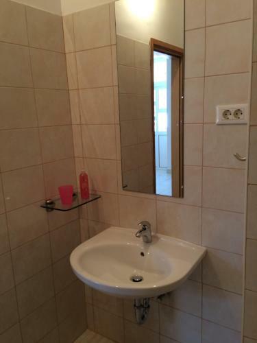 Apartments Jakov