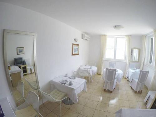 Apartamentos Studio Vinjerac 3093a