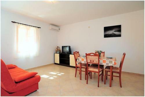 Apartment Vir 13569b