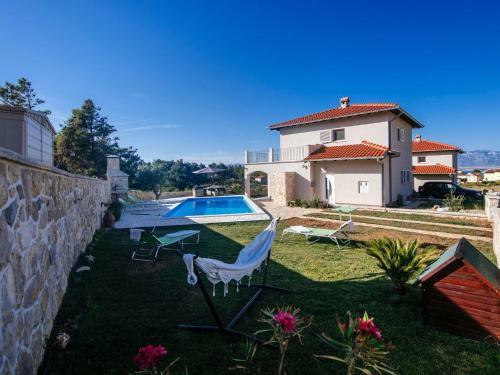 Villa Lozica