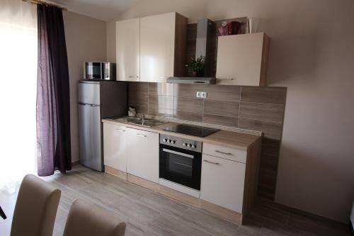Apartments Ivanika