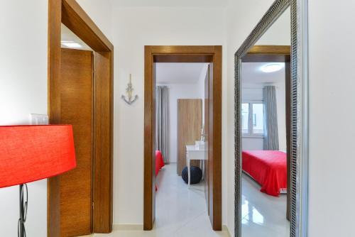 Apartments Veli?