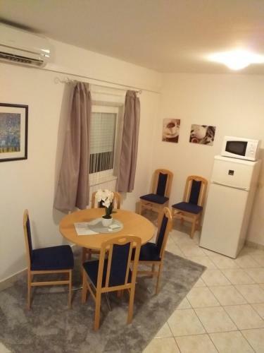 Apartments Vila Ana