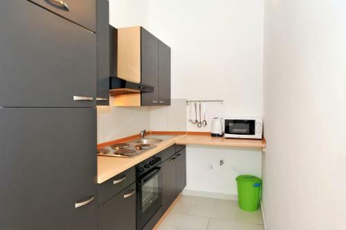 Apartments Dragi?evi?
