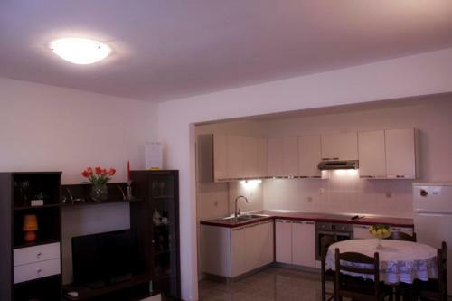 Hostal Apartment And Room Daria