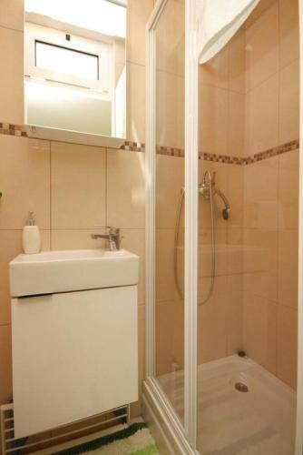 Apartments By The Sea Rukavac (vis) - 8893