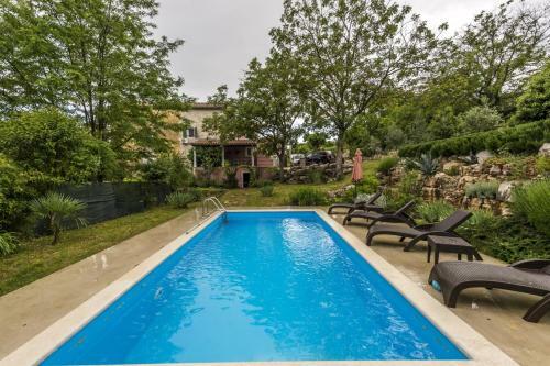 Villa Katarina&luka With Beautiful Garden And Pool