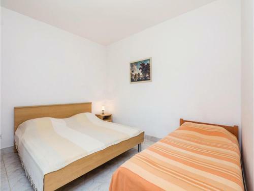 One-bedroom Apartment In Vlasici
