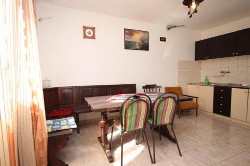 Apartment Basina 8749a