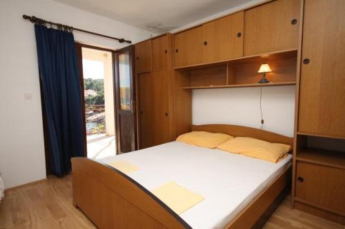 Apartment Basina 8749a