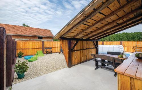 Two-bedroom Holiday Home In Vrbovec
