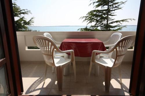 Family Friendly Seaside Apartments Vrsi - Mulo (zadar) - 6155