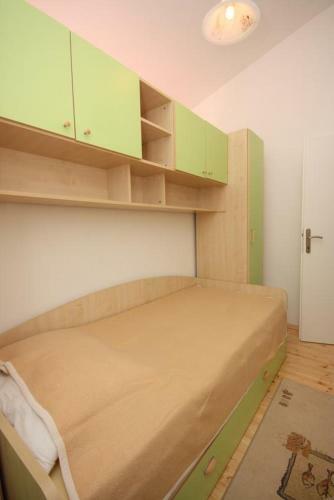 Family Friendly Seaside Apartments Vrsi - Mulo (zadar) - 6155