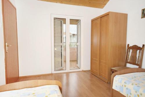 Apartments With A Parking Space Vrsi - Mulo (zadar) - 5796