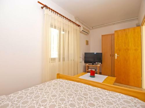 Apartments Ruzica 743