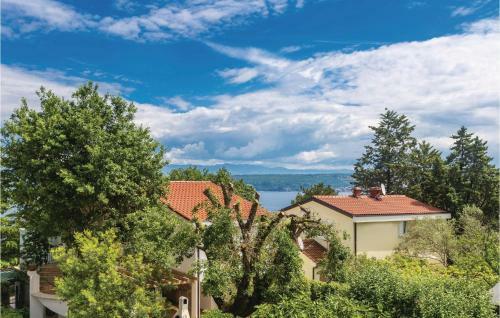 Four-bedroom Holiday Home In Vantacici