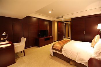 Hotel Grand Metro Park