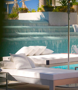 Hotel La Concha Renaissance San Juan Resort