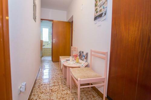 Hostal Apartment Complex Nevia