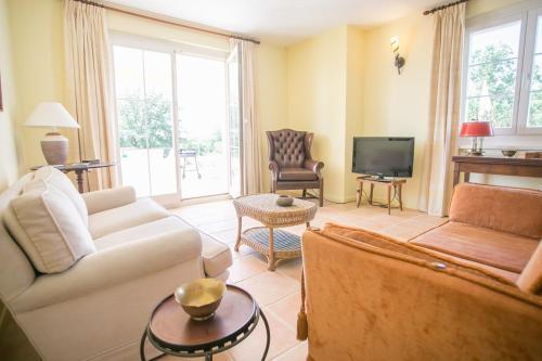 Two-bedroom Villa Bella Vista With Sea View