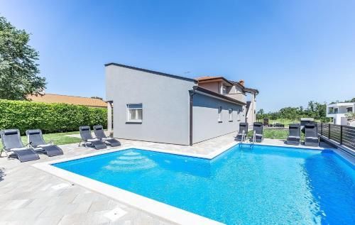 Apartment In Vrvari/istrien 9898