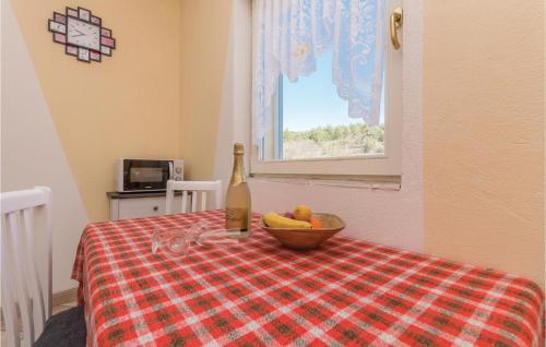 One-bedroom Apartment In Posedarje