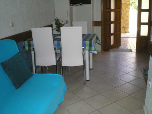 Hostal Pansion Adria Haus