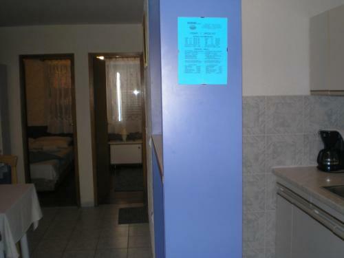 Hostal Pansion Adria Haus