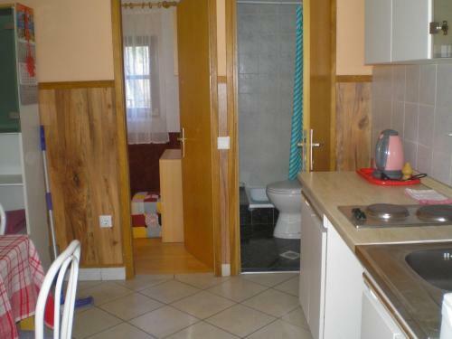 Hostal Pansion Adria Haus