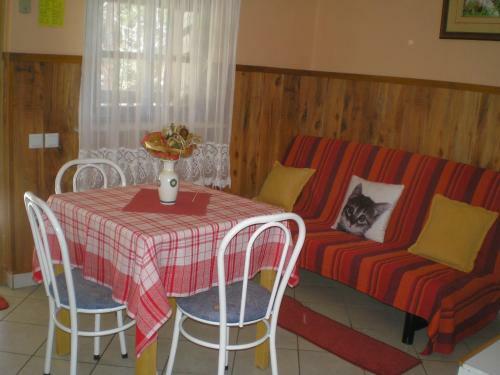 Hostal Pansion Adria Haus