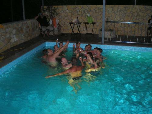 Hostal Pansion Adria Haus