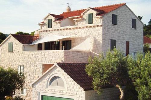 Apartment Postira 739d