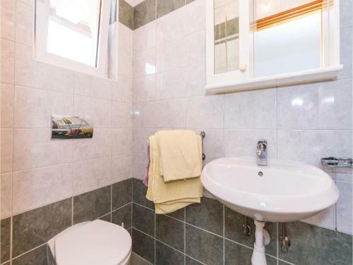 Three-bedroom Apartment In Povile