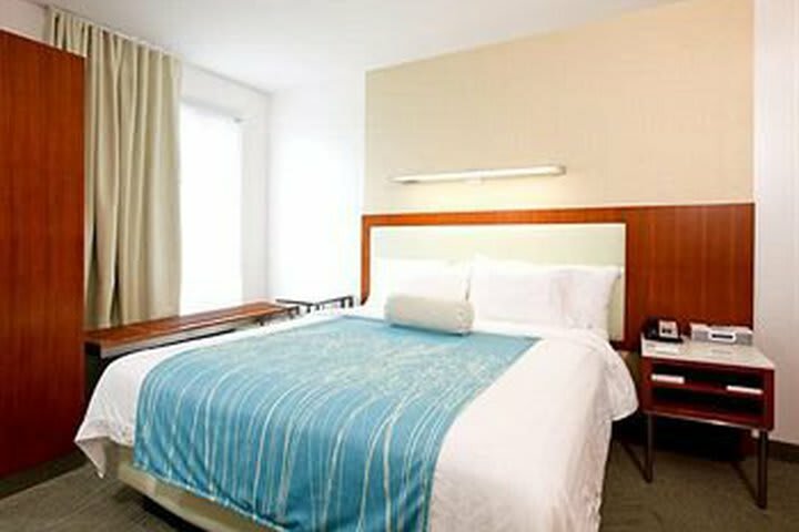 Hotel Springhill Suites Salt Lake City Airport