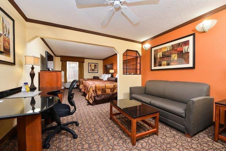 Hotel Best Western Plus Midwest Inn & Suites