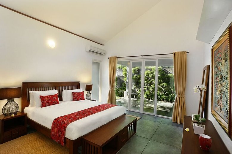 Hotel Maya Loka Villas