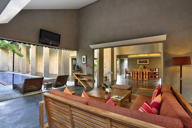 Hotel Maya Loka Villas