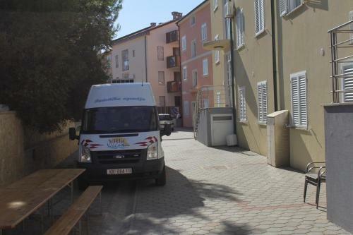 Apartamentos Studio Povljana 3316b