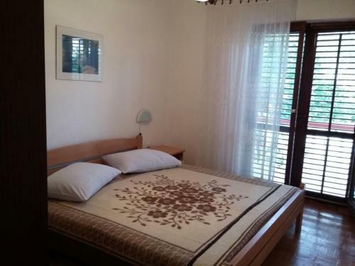 Apartments Pere