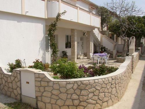 Apartments Luca
