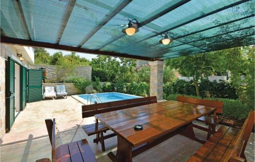 Holiday Home Praznica Praznica II