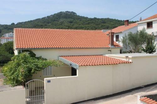 Seaside Holiday House Preko (ugljan) - 12078