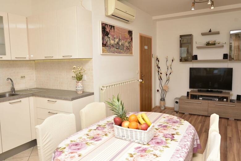 Apartments Brico