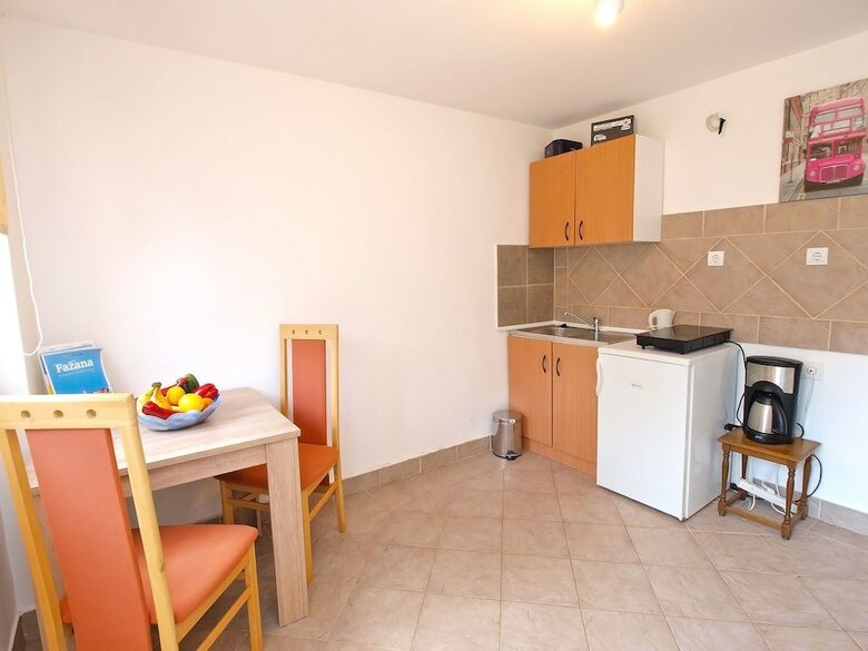 Apartments Ivan 65