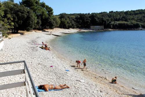 Apartments With A Parking Space Banjole (pula) - 2213
