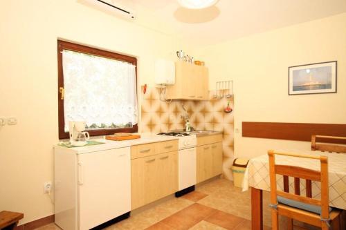 Apartment Banjole 2258b